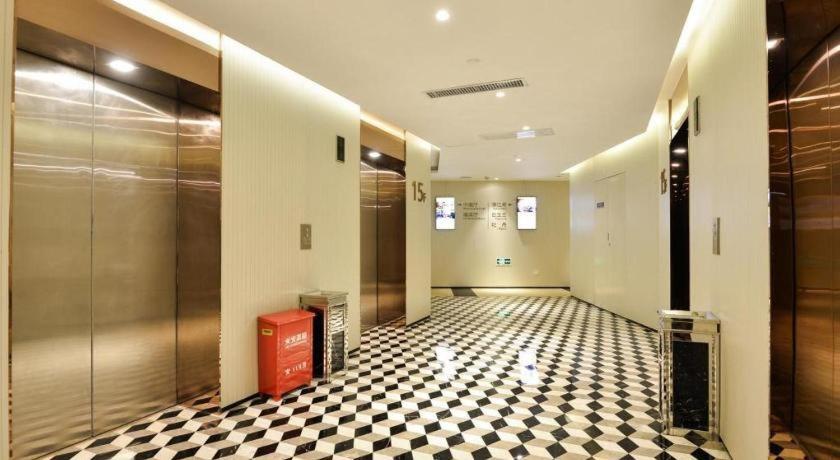 Shanghai Bund South China Harbour View Hotel Exterior photo